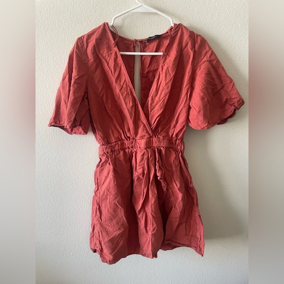 Zara Pants - Zara red orange cinched short sleeve romper